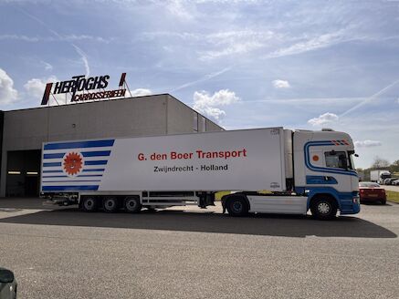 Projecten Hertoghs Carrosserie N Chereau Oplegger Voor G Den Boer